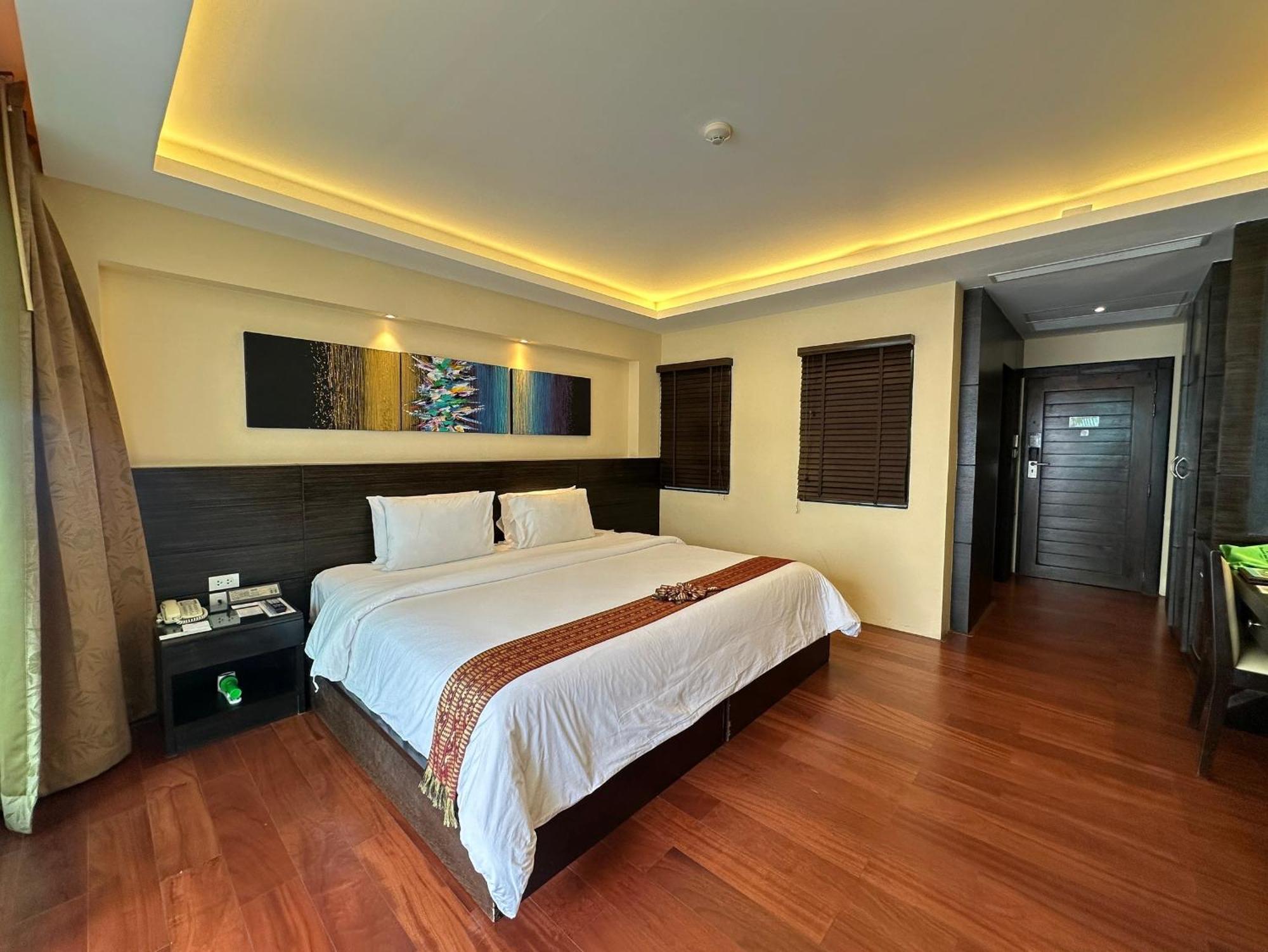 R-Mar Resort And Spa Patong, Phuket מראה חיצוני תמונה